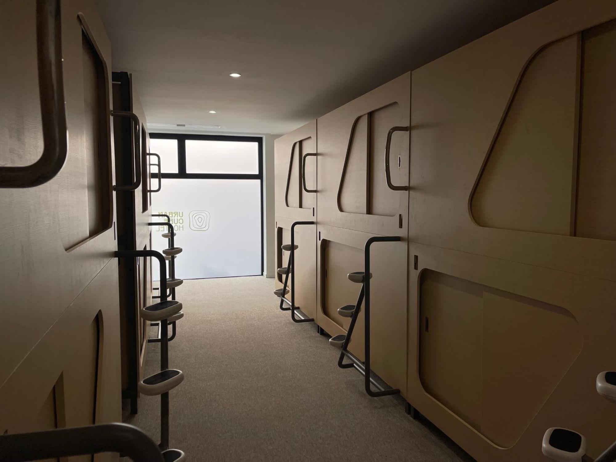 Urban Cube Hostel Sevilla מראה חיצוני תמונה