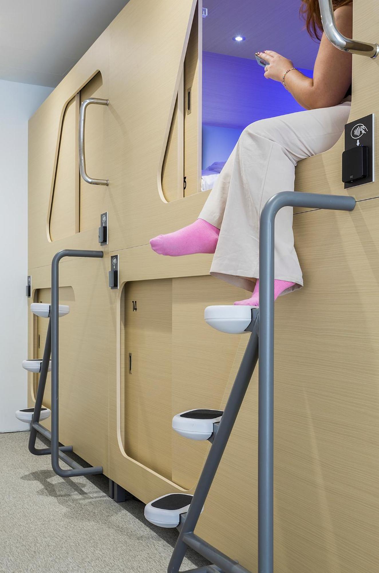 Urban Cube Hostel Sevilla מראה חיצוני תמונה