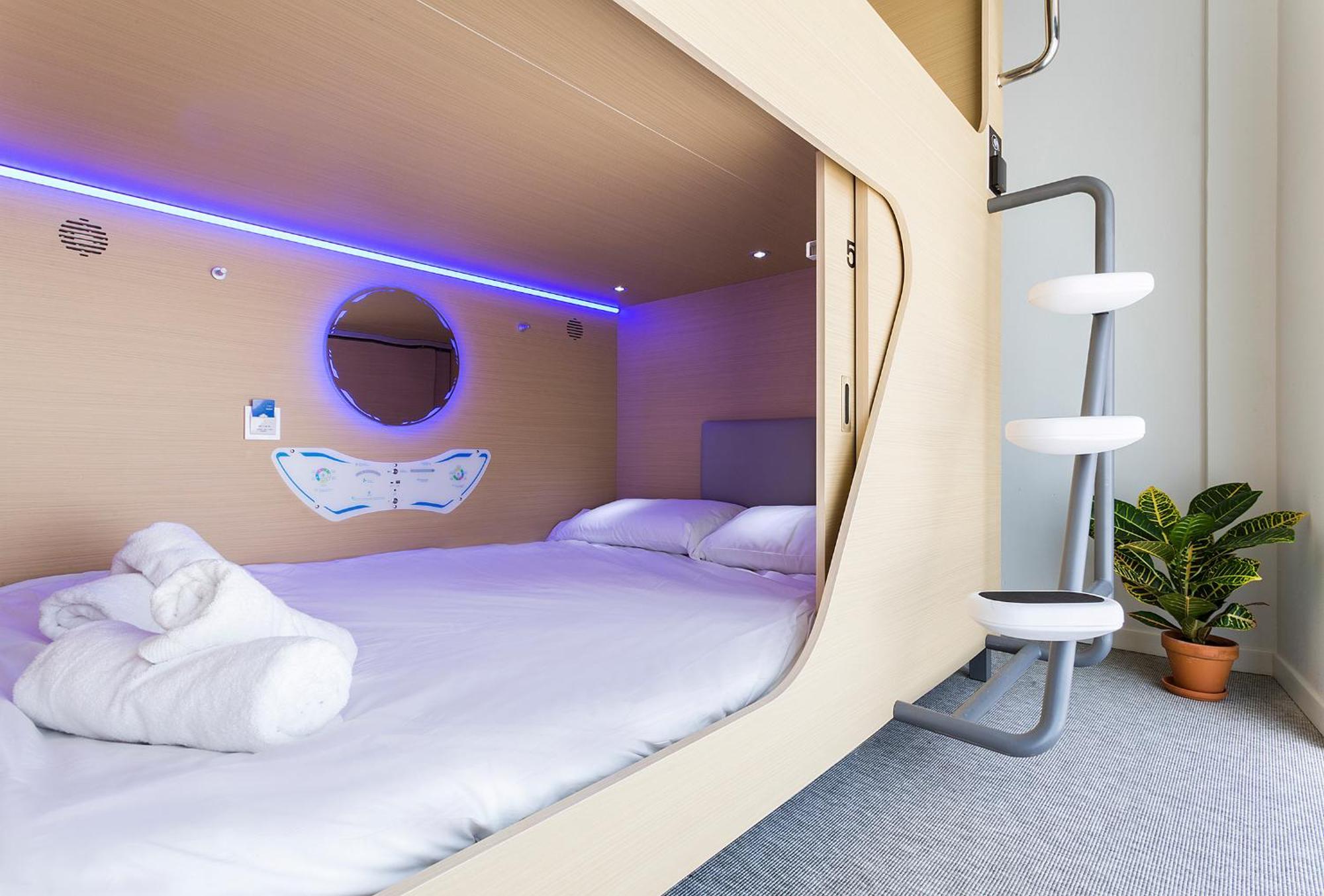 Urban Cube Hostel Sevilla מראה חיצוני תמונה